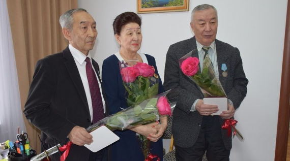 Поздравление Председателя Федерации профсоюзов РК Ералы Тугжанова с Международным днём пожилых людей