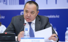 Рустам Журсунов выступил против введения СНТ осенью 2020 года