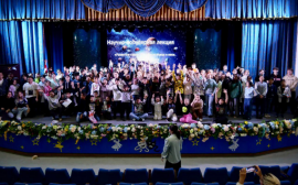 Школьники и педагоги Казахстана открыли для себя космические знания и изучили внеземные объекты на интерактивном уроке-спектакле «Космос.Начало»!