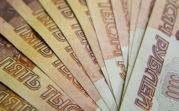 Власти Казахстана разрешили банкам вывезти за рубеж наличные рубли